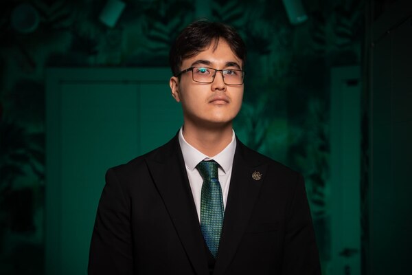 Ахад Альмурзаев